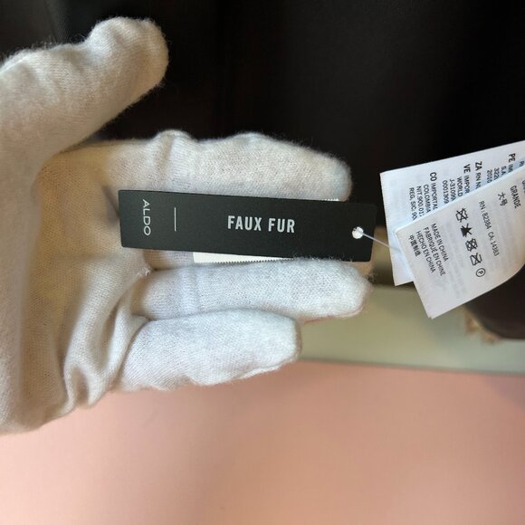 NWT Aldo Faux Fur Vest - Picture 6 of 8